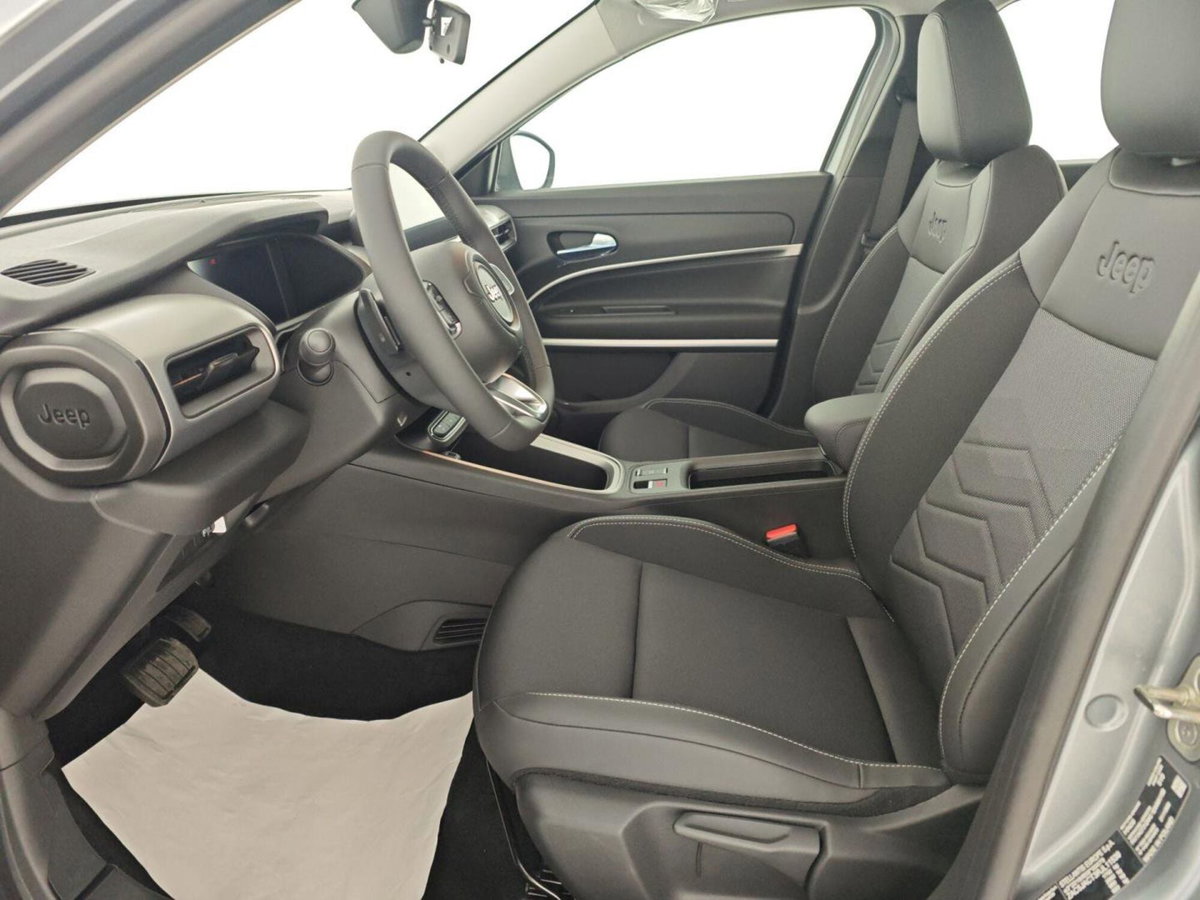 Jeep Avenger full-electric Altitude fwd 156cv auto (10)