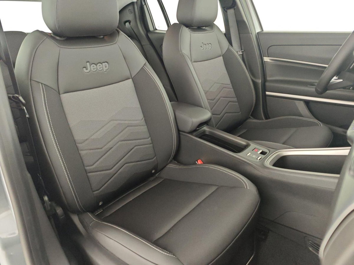 Jeep Avenger full-electric Altitude fwd 156cv auto (14)