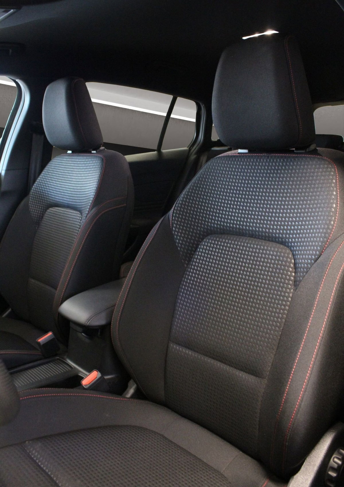 Ford Focus Station Wagon 1.0t ecoboost h ST-Line X 155cv powershift (10)