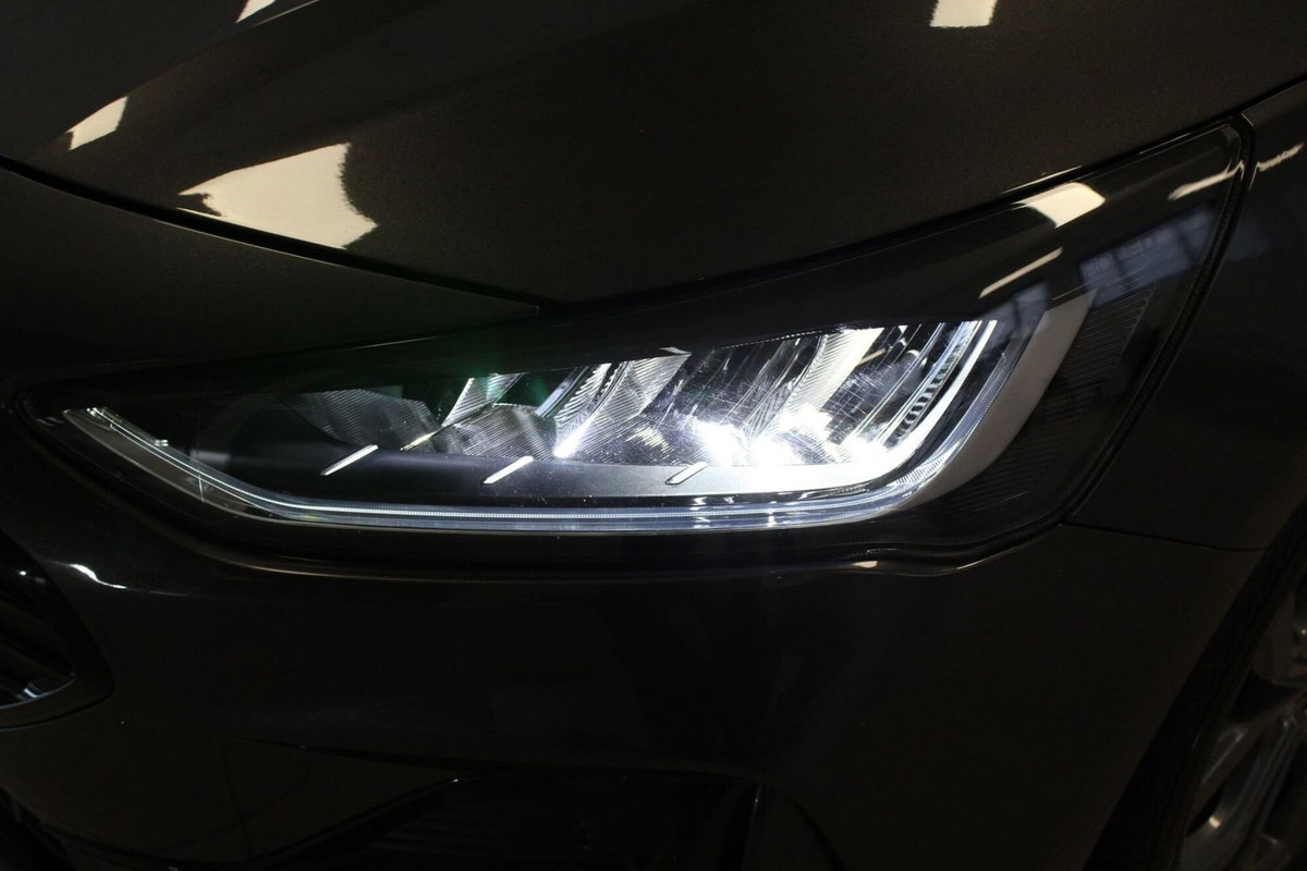 Ford Focus Station Wagon 1.0t ecoboost h ST-Line X 155cv powershift (3)