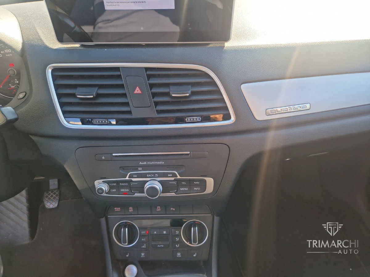 Audi Q3 2.0 TDI 150 CV quattro edition Sport (10)