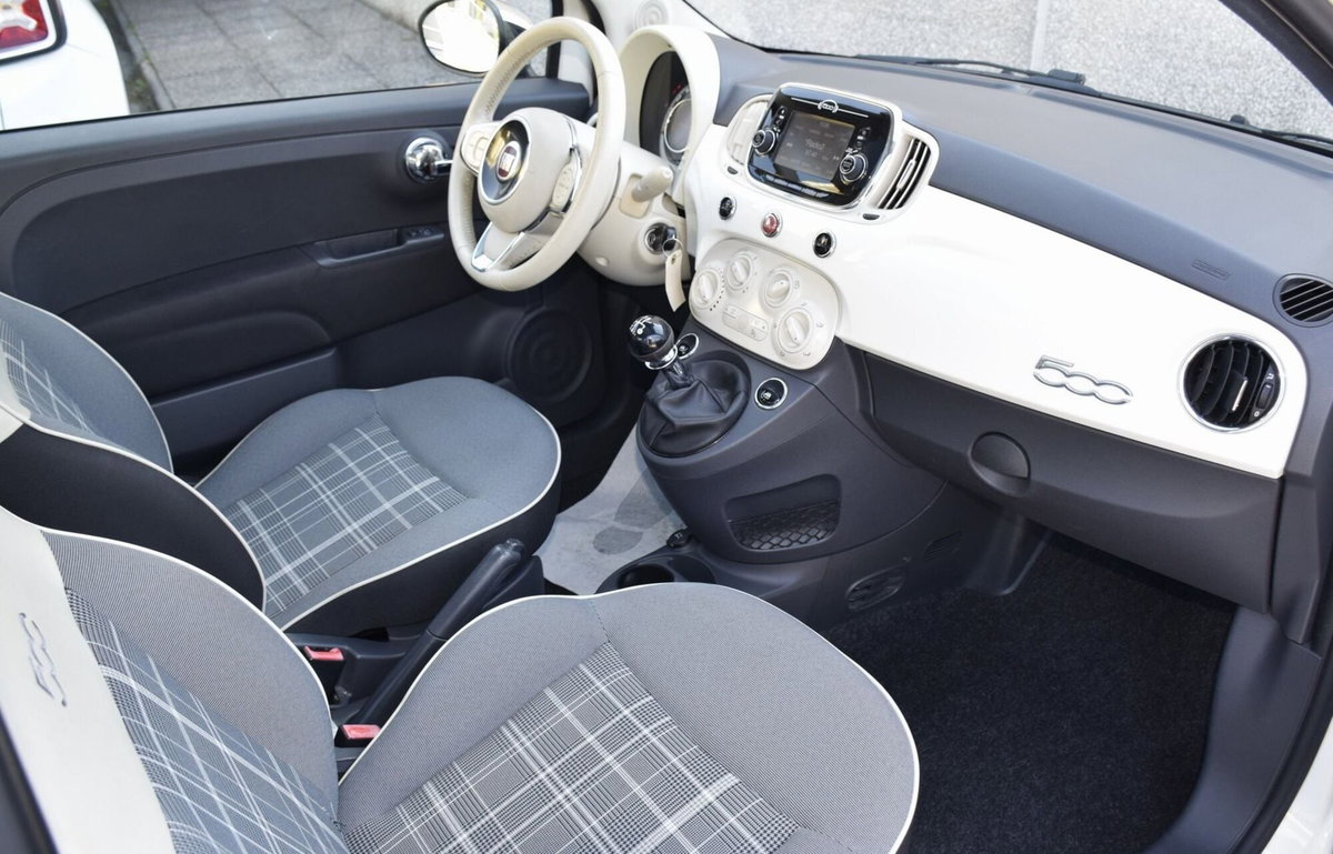 Fiat 500 1.2 Lounge (11)