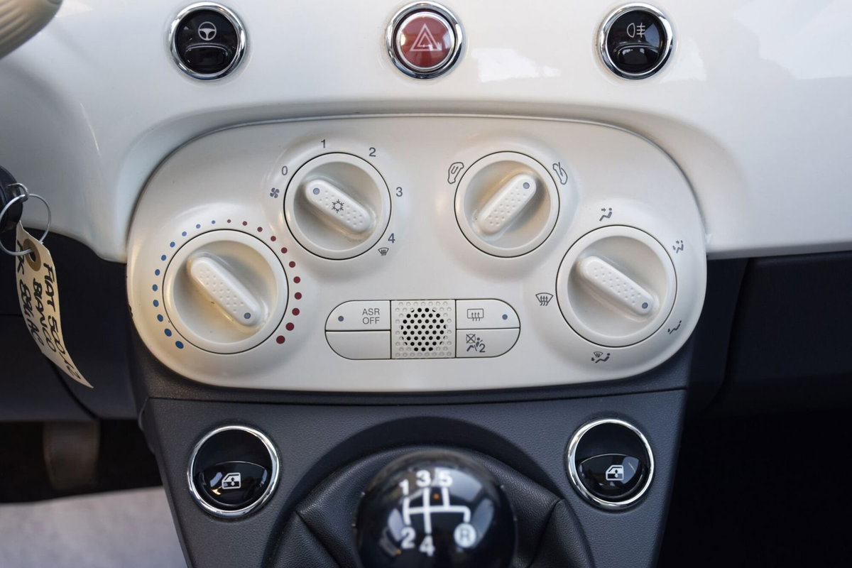 Fiat 500 1.2 Lounge (18)