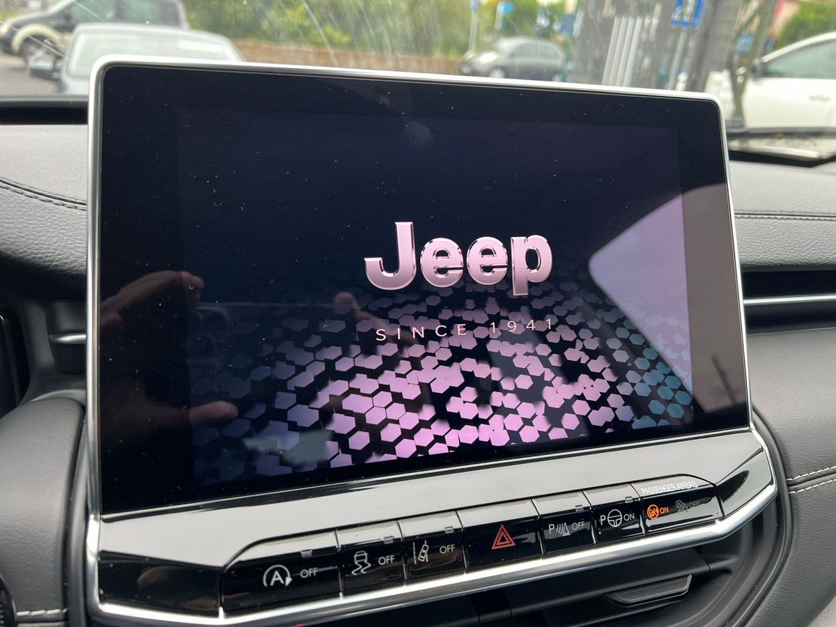 Jeep Compass 1.3 Turbo T4 150 CV aut. 2WD Limited (11)