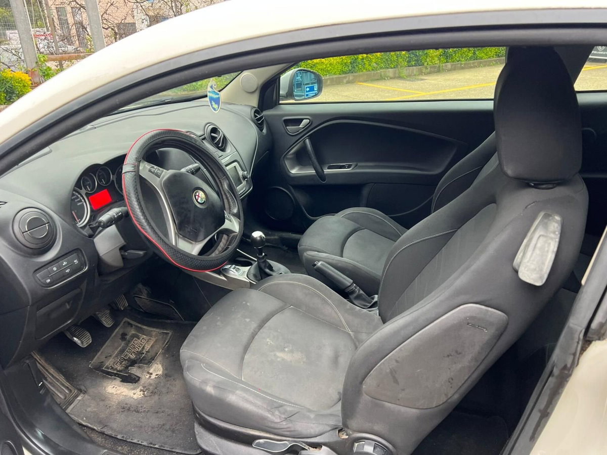 Alfa Romeo MiTo 1.3 JTDm 85 CV S&S Junior (12)