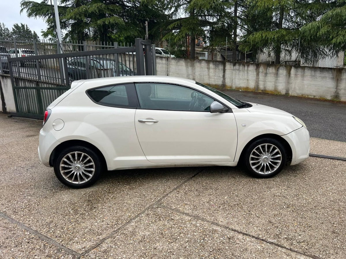Alfa Romeo MiTo 1.3 JTDm 85 CV S&S Junior (5)