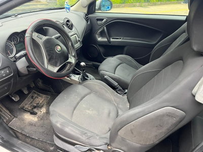 Alfa Romeo MiTo 1.3 JTDm 85 CV S&S Junior (9)