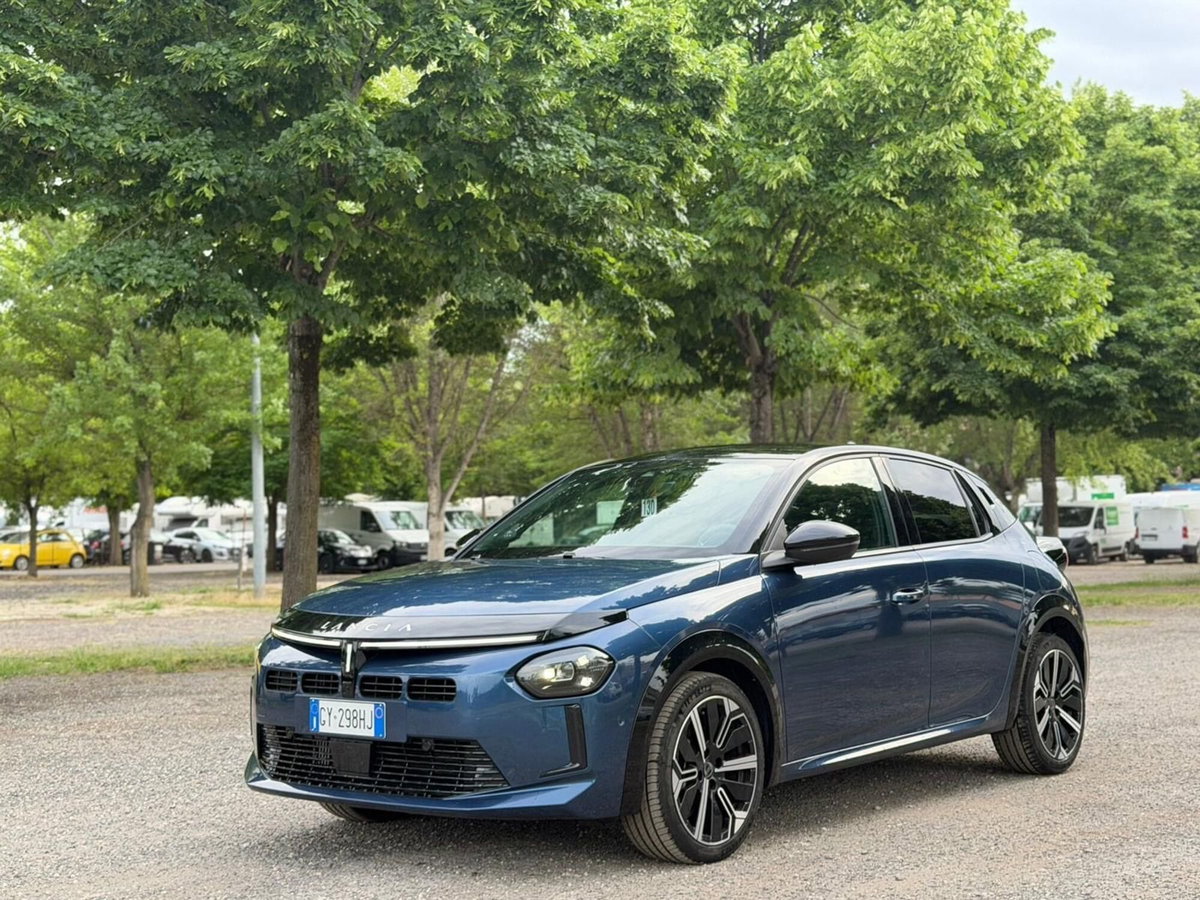 Lancia Ypsilon 1.2 mhev LX 110cv e-dct