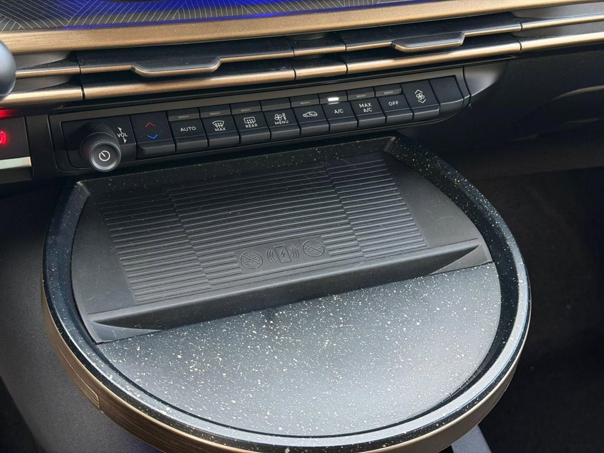 Lancia Ypsilon 1.2 mhev LX 110cv e-dct (15)