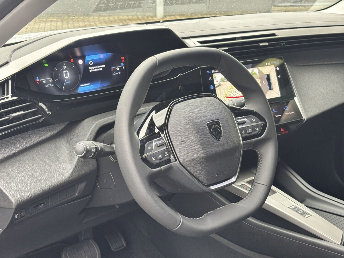 Peugeot 308 1.2 hybrid Allure 145cv e-dcs 6 (11)