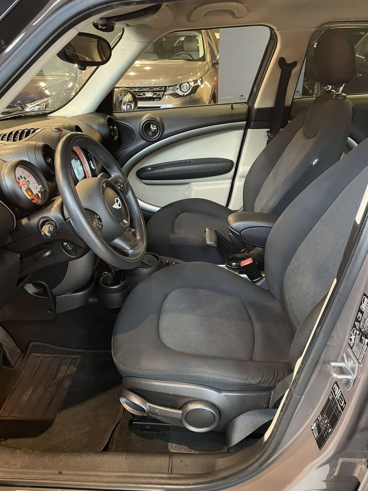 MINI Mini Countryman 1.6 Cooper D Countryman ALL4 (9)