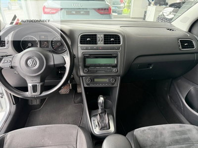 Volkswagen Polo 1.2 TSI DSG 5 porte Highline (11)