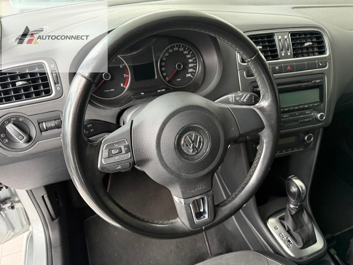 Volkswagen Polo 1.2 TSI DSG 5 porte Highline (15)