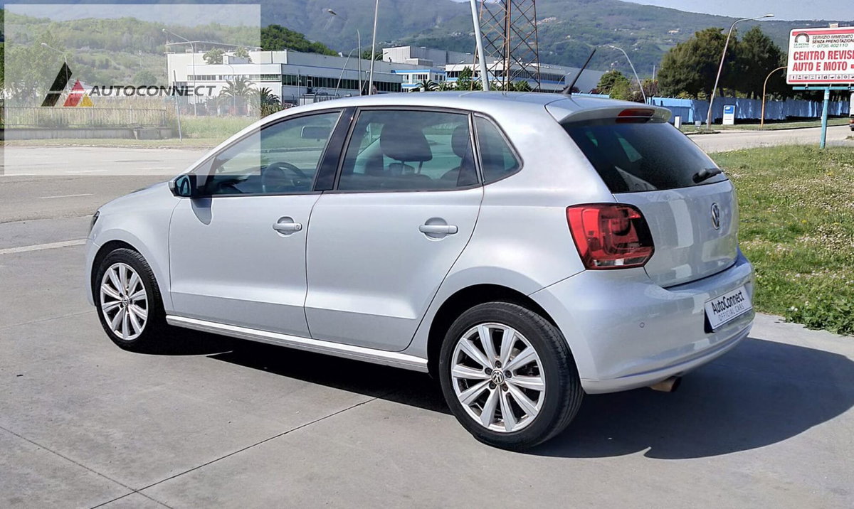 Volkswagen Polo 1.2 TSI DSG 5 porte Highline (7)