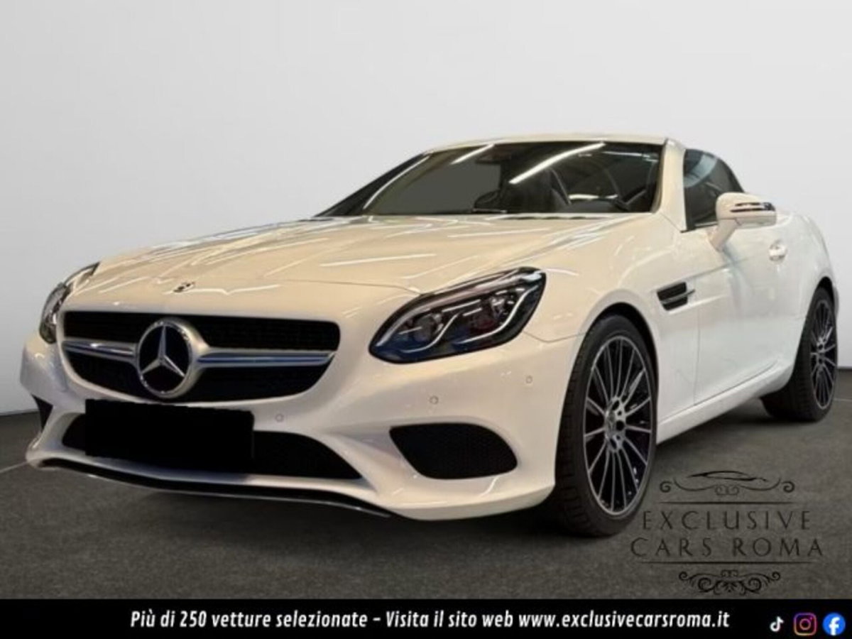Mercedes-Benz SLC 300 AMG line