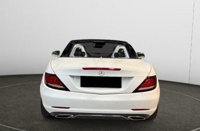 Mercedes-Benz SLC 300 AMG line (4)