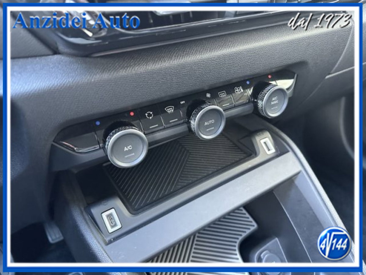 Citroen C4 BlueHDi 130 S&S EAT8 Feel Pack (14)