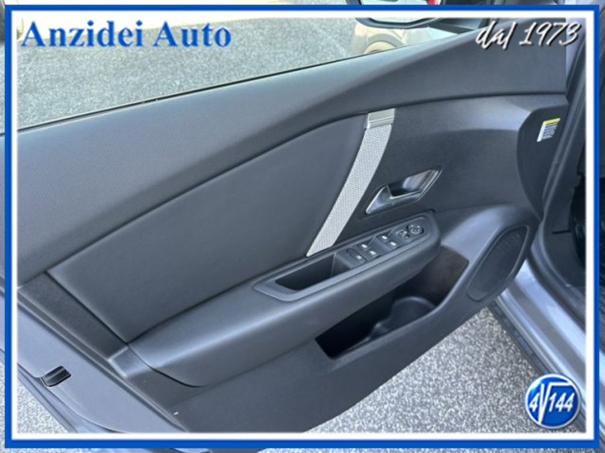 Citroen C4 BlueHDi 130 S&S EAT8 Feel Pack (20)
