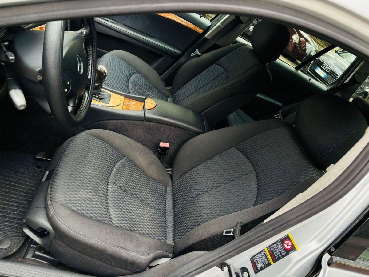Mercedes-Benz Classe E Station Wagon 280 CDI cat 4Matic EVO Elegance (12)