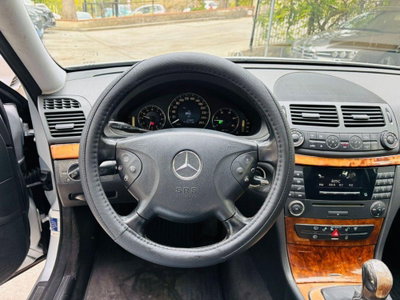 Mercedes-Benz Classe E Station Wagon 280 CDI cat 4Matic EVO Elegance (14)