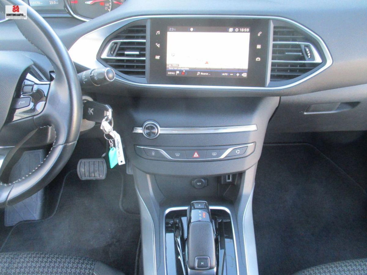 Peugeot 308 SW BlueHDi 130 S&S EAT8 GT Line (10)