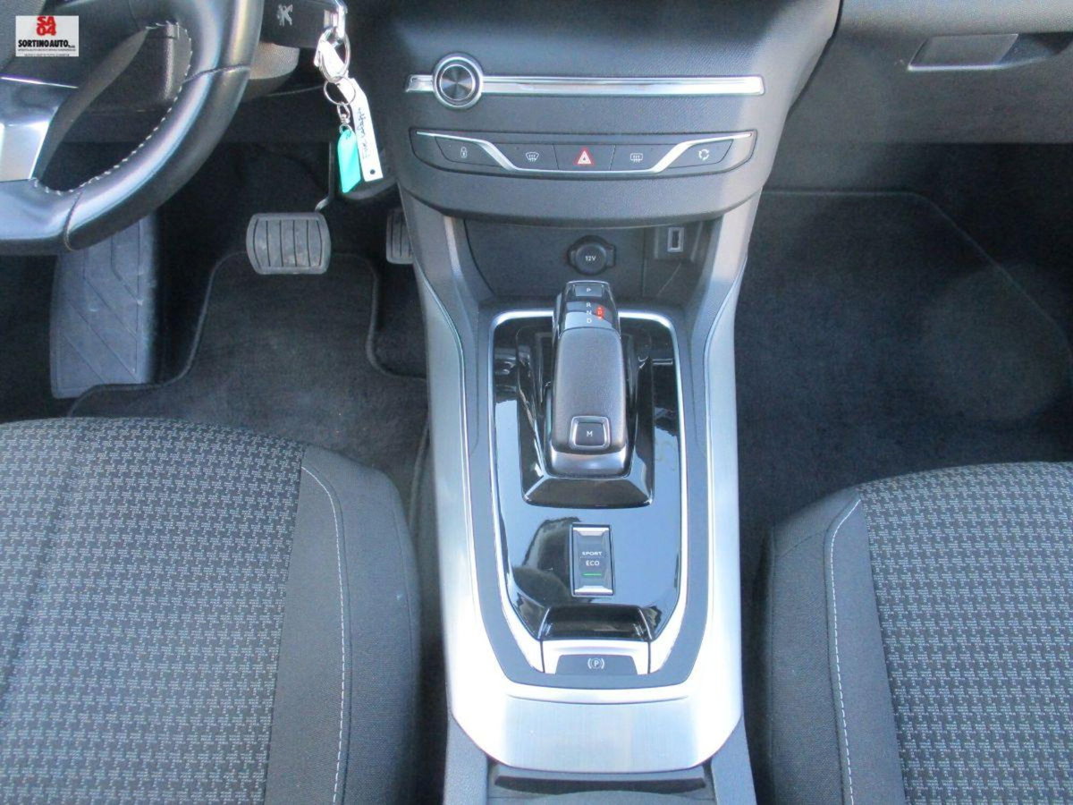 Peugeot 308 SW BlueHDi 130 S&S EAT8 GT Line (12)