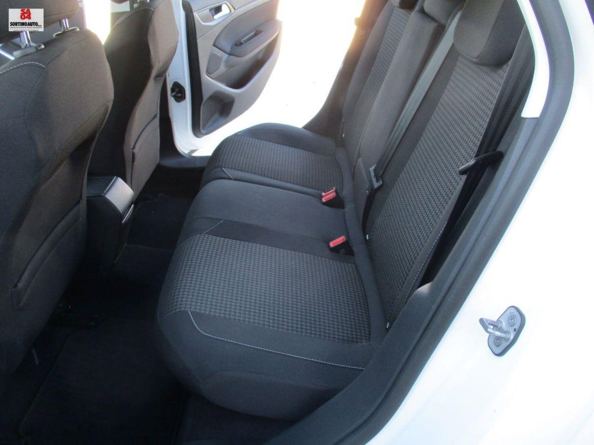 Peugeot 308 SW BlueHDi 130 S&S EAT8 GT Line (14)