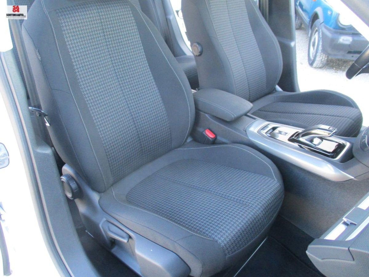 Peugeot 308 SW BlueHDi 130 S&S EAT8 GT Line (18)
