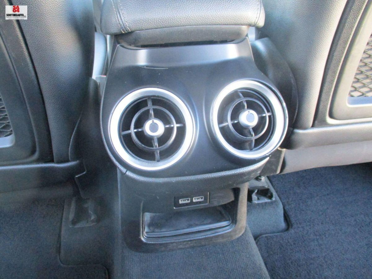 Alfa Romeo Stelvio Stelvio 2.2 Turbodiesel 190 CV AT8 RWD Sprint (14)