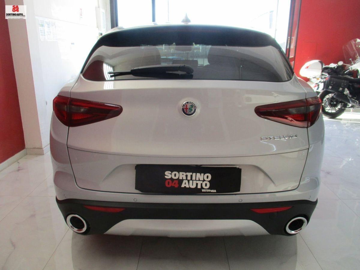 Alfa Romeo Stelvio Stelvio 2.2 Turbodiesel 190 CV AT8 RWD Sprint (6)