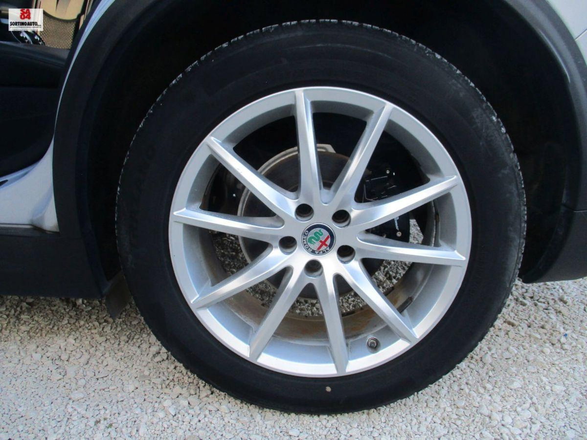 Alfa Romeo Stelvio Stelvio 2.2 Turbodiesel 190 CV AT8 RWD Sprint (7)