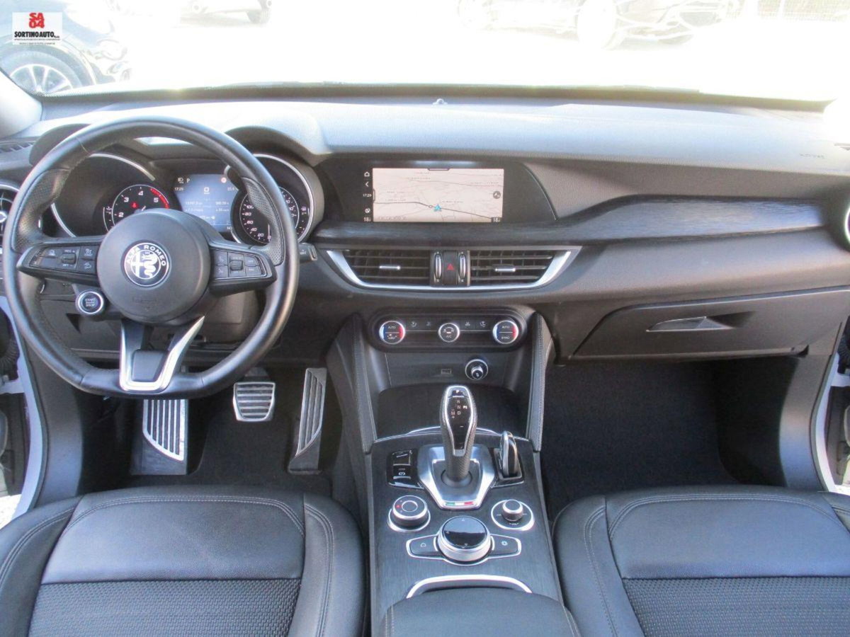 Alfa Romeo Stelvio Stelvio 2.2 Turbodiesel 190 CV AT8 RWD Sprint (8)