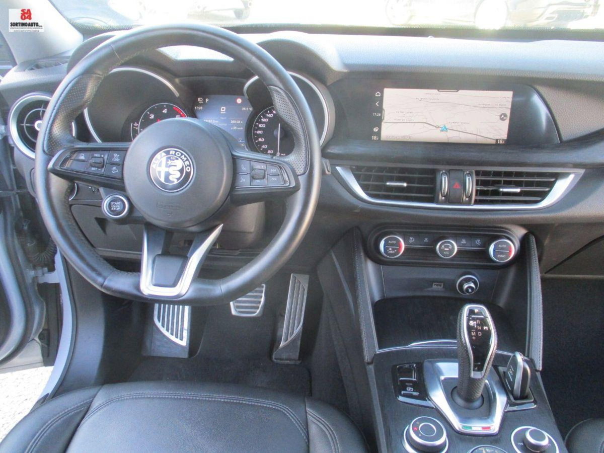 Alfa Romeo Stelvio Stelvio 2.2 Turbodiesel 190 CV AT8 RWD Sprint (9)