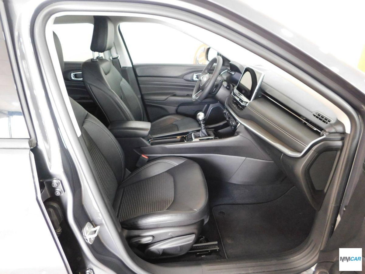 Jeep Compass 1.6 Multijet II 2WD Limited (13)