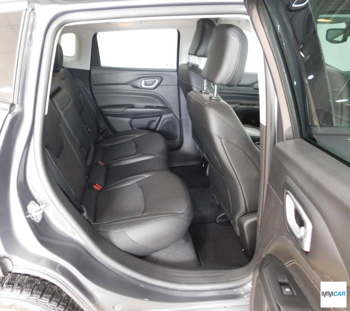Jeep Compass 1.6 Multijet II 2WD Limited (14)