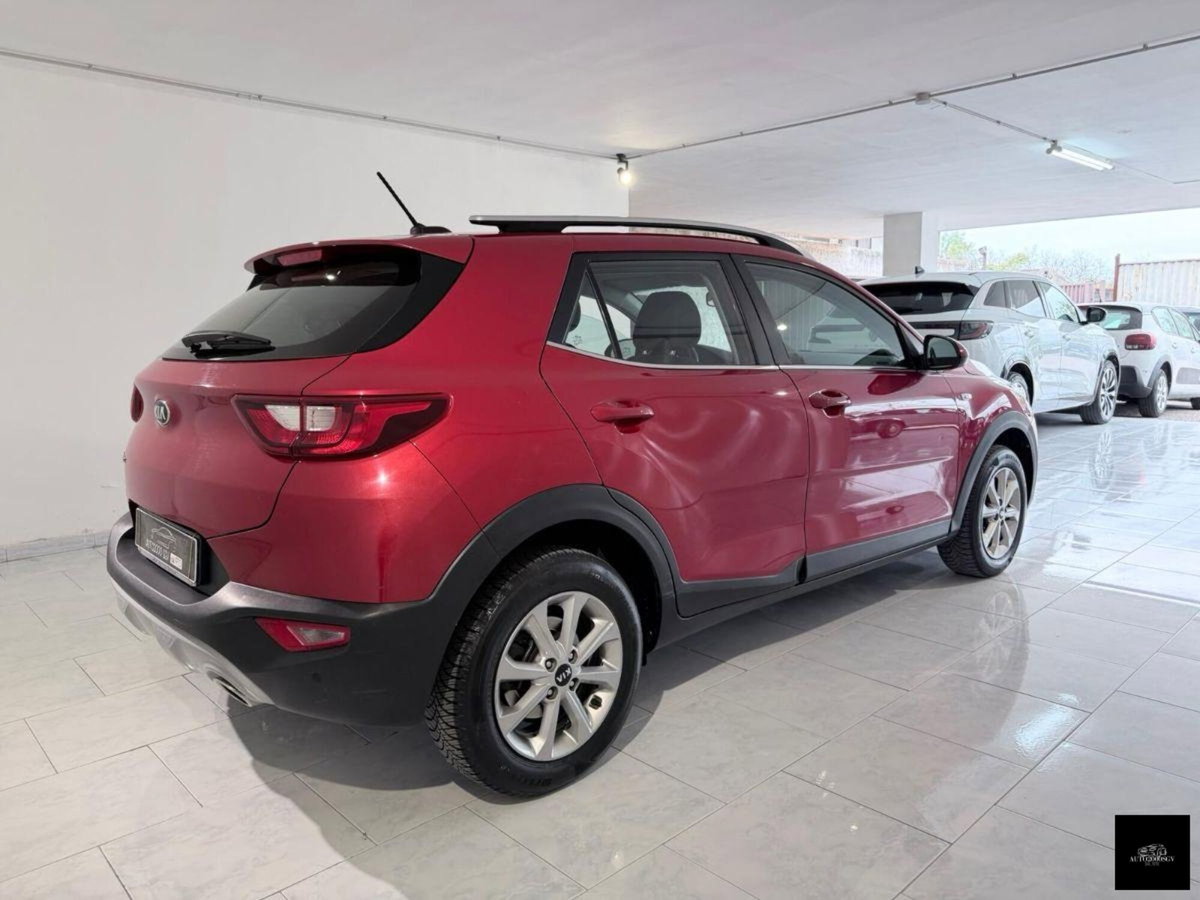Kia Stonic 1.4 MPI EcoGPL Style (13)