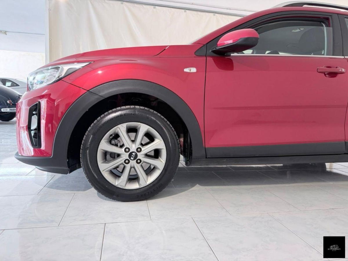 Kia Stonic 1.4 MPI EcoGPL Style (4)