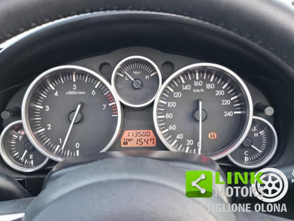 Mazda MX-5 Roadster 1.8L Fire (4)