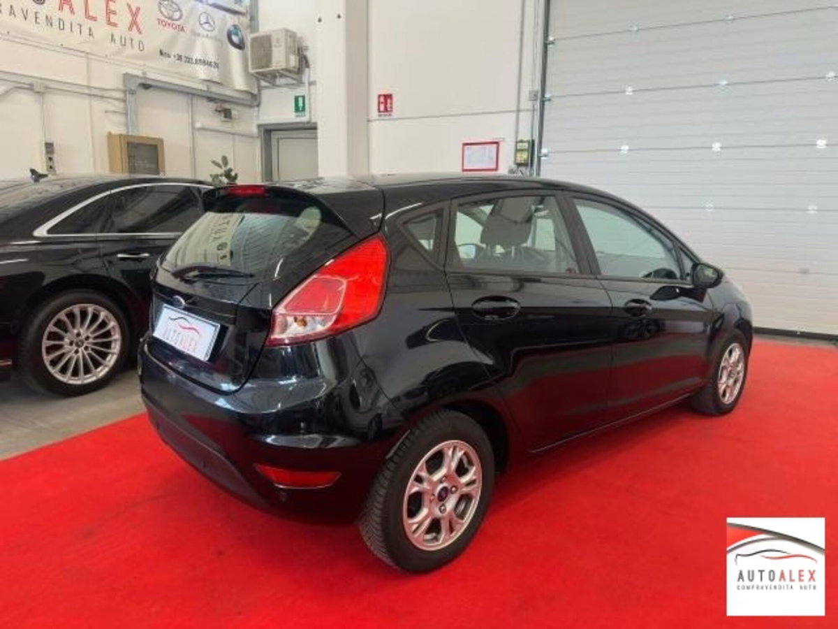 Ford Fiesta 1.5 TDCi 95CV 5 porte ECOnetic (4)