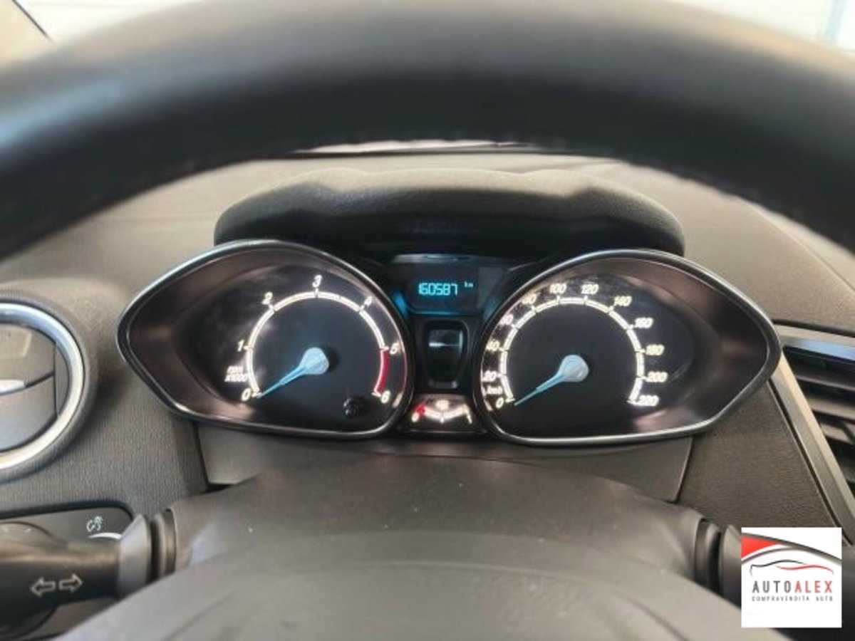Ford Fiesta 1.5 TDCi 95CV 5 porte ECOnetic (6)