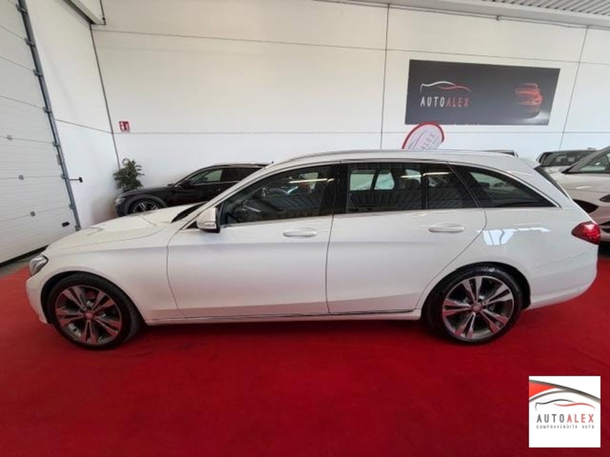 Mercedes-Benz Classe C Station Wagon 220 d 4Matic Auto Premium (13)
