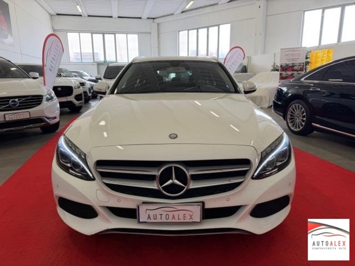 Mercedes-Benz Classe C Station Wagon 220 d 4Matic Auto Premium (2)