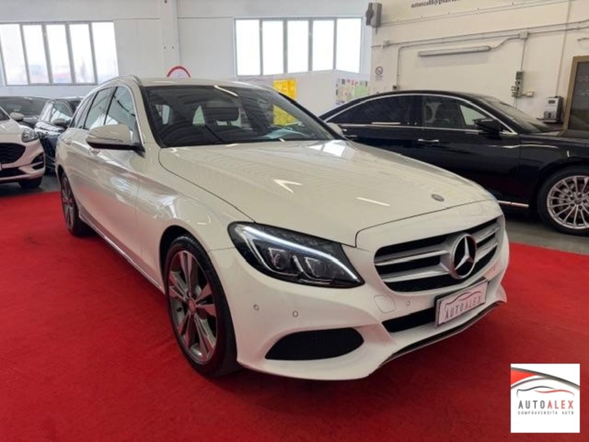 Mercedes-Benz Classe C Station Wagon 220 d 4Matic Auto Premium (3)
