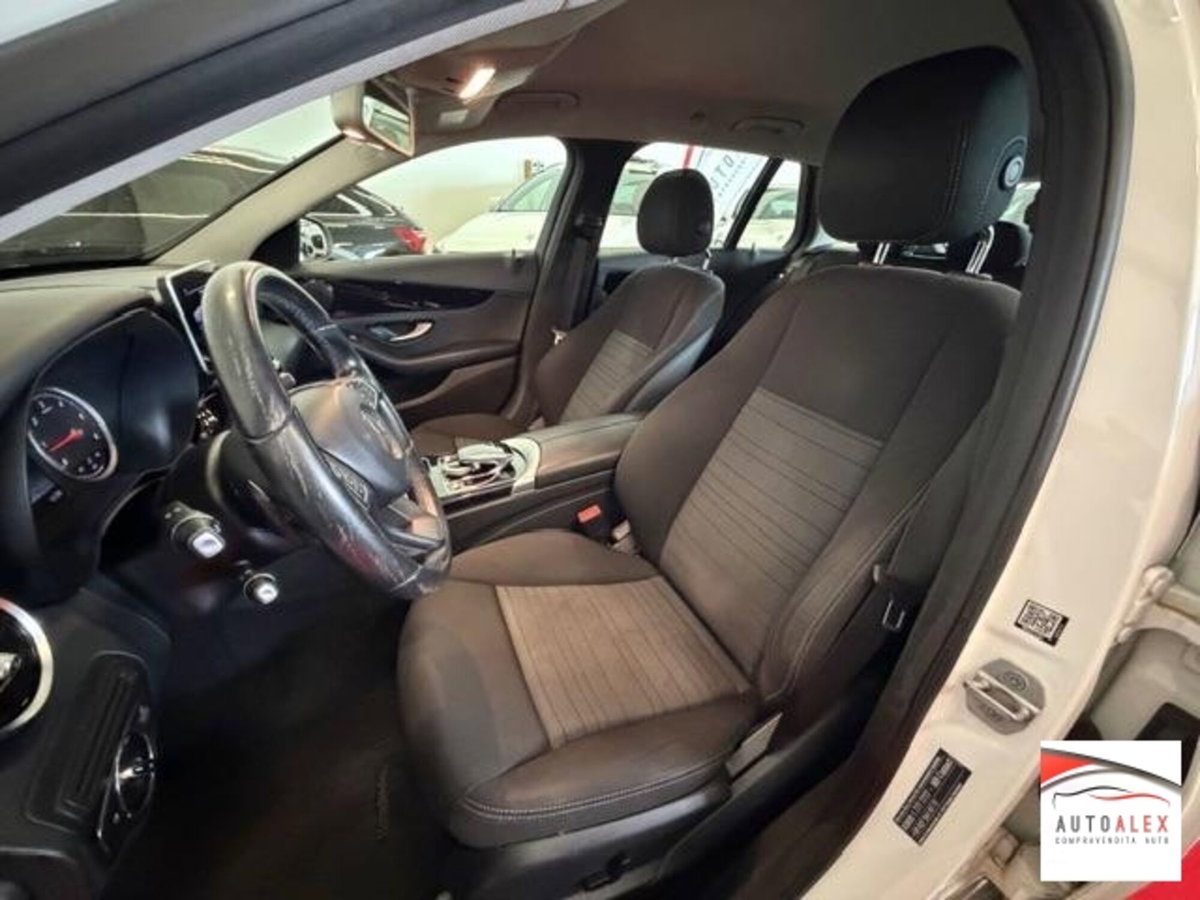 Mercedes-Benz Classe C Station Wagon 220 d 4Matic Auto Premium (9)