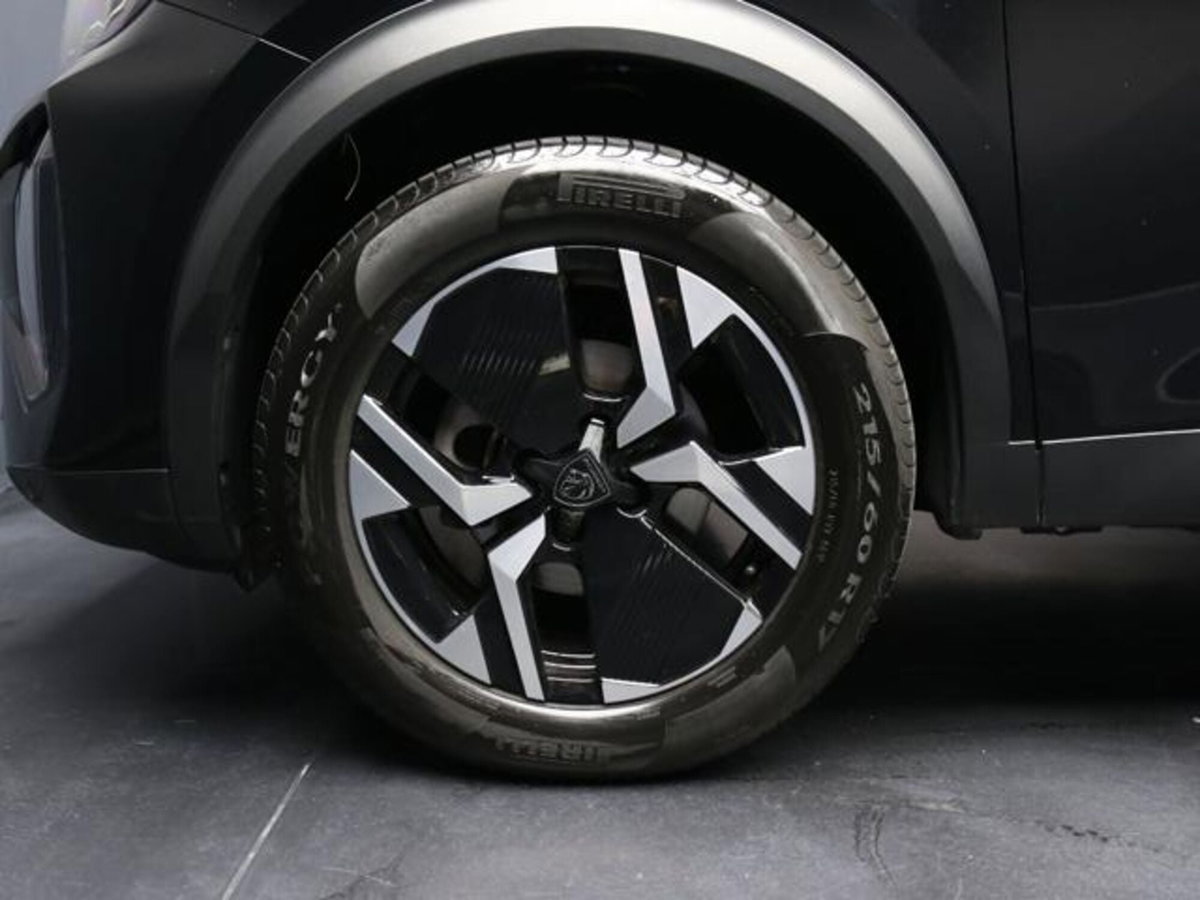 Peugeot 2008 PureTech 100 S&S Allure (4)