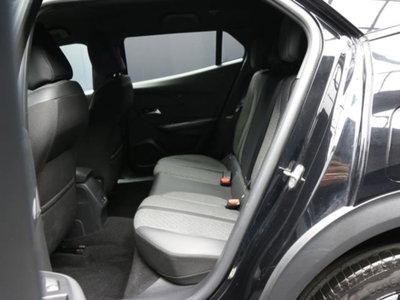 Peugeot 2008 PureTech 100 S&S Allure (7)