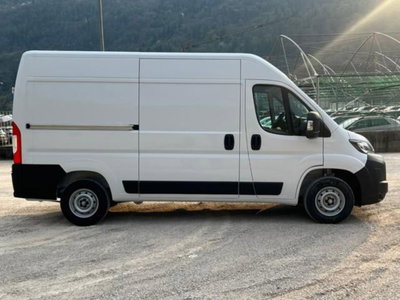 Toyota Proace Max Furgone Max 33 2.2d 120cv L2H2 Business (4)
