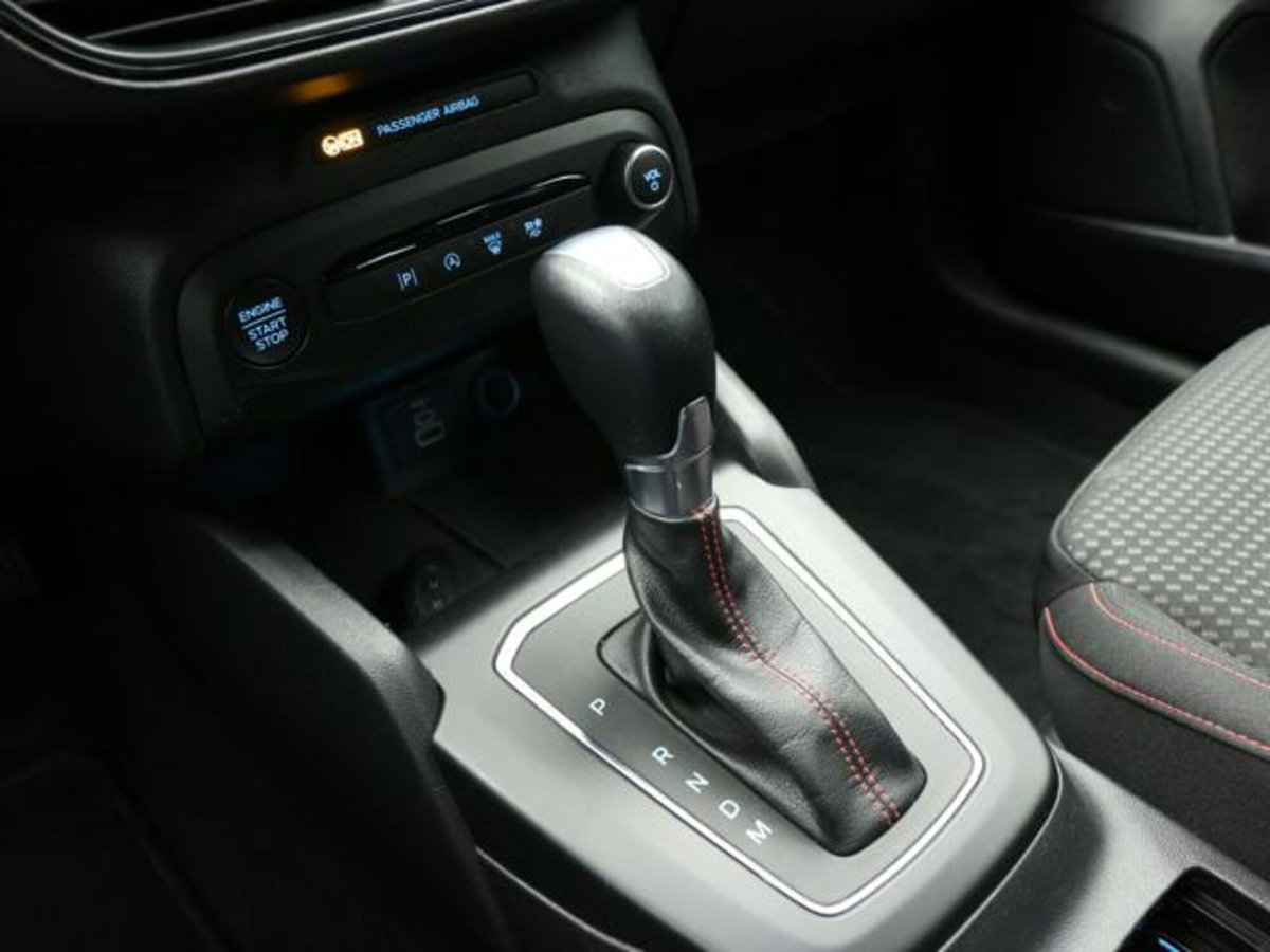 Ford Focus Station Wagon 1.0 EcoBoost Hybrid 125 CV Powershift SW ST-Line Style (13)