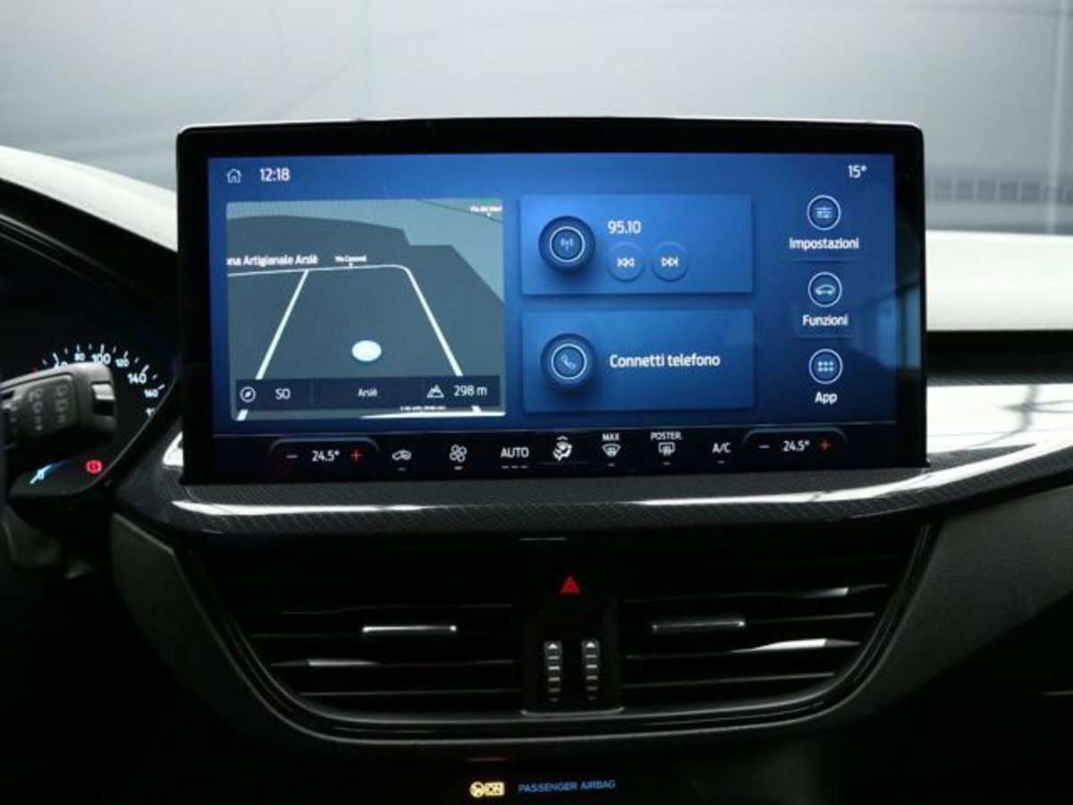 Ford Focus Station Wagon 1.0 EcoBoost Hybrid 125 CV Powershift SW ST-Line Style (14)