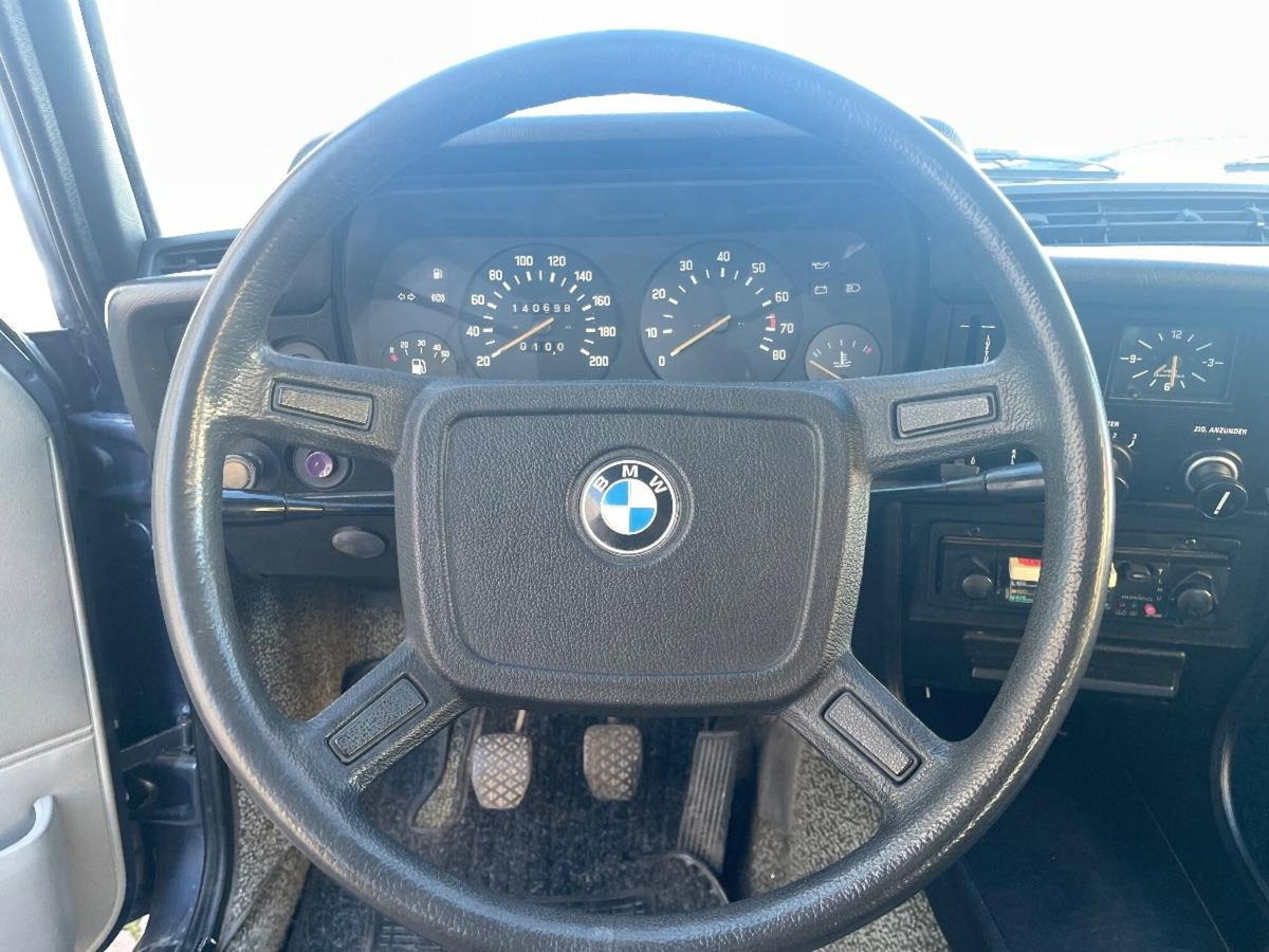 BMW Serie 3 320 2 porte (14)